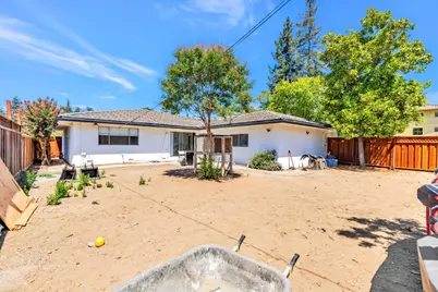700 Eschenburg Dr, Gilroy, CA 95020 - Photo 43