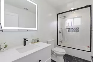 700 Eschenburg Dr, Gilroy, CA 95020 - Photo 23