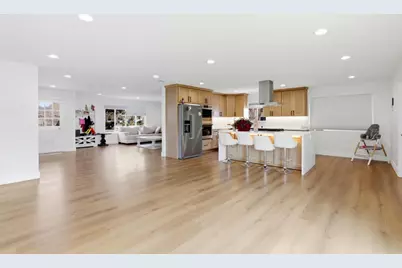 700 Eschenburg Dr, Gilroy, CA 95020 - Photo 15