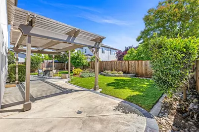 9110 Avezan Way, Gilroy, CA 95020 - Photo 41
