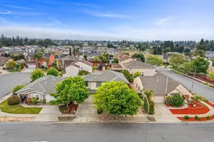 9110 Avezan Way, Gilroy, CA 95020 - Photo 55