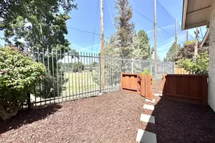 982 Starflower Ct, Sunnyvale, CA 94086 - Photo 9
