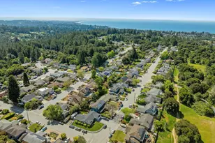 391 Danube Dr, Aptos, CA 95003 - Photo 35