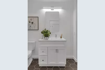 889 McLellan Dr 205, South San Francisco, CA 94080 - Photo 21