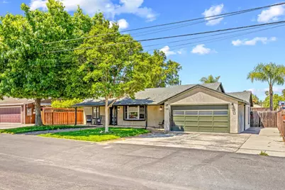 953 Kenneth Ave, Campbell, CA 95008 - Photo 3