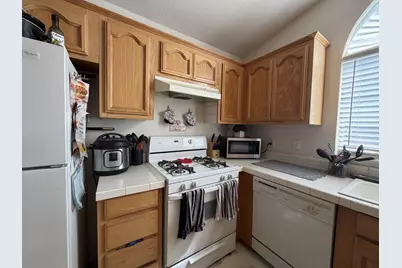 555 Umbarger 43, San Jose, CA 95111 - Photo 9