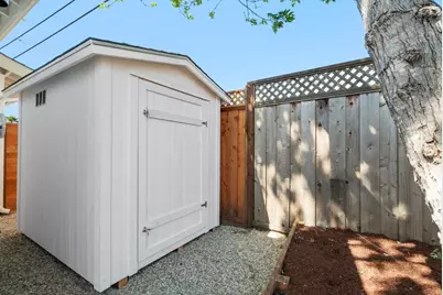 4705 Garnet St, Capitola, CA 95010 - Photo 25