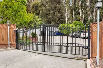 1644 Ocean St, Santa Cruz, CA 95060 - Photo 47