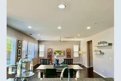 1015 Oak Brook Way, Gilroy, CA 95020 - Photo 17