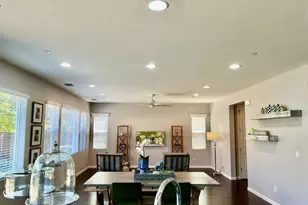 1015 Oak Brook Way, Gilroy, CA 95020 - Photo 17