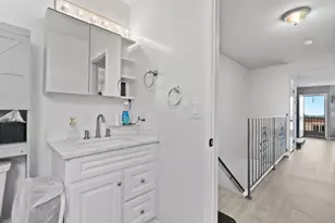 20917 Locust St D, Hayward, CA 94541 - Photo 17