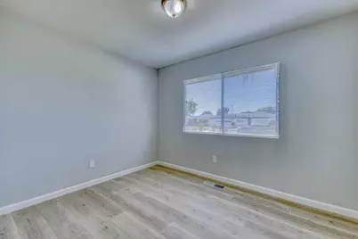 1123 San Angelo Dr, Salinas, CA 93901 - Photo 25
