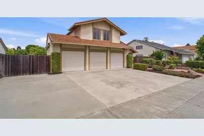 4157 Isola Dr, Fremont, CA 94555 - Photo 3