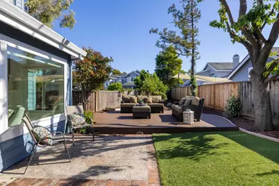 290 Billingsgate Ln, Foster City, CA 94404 - Photo 33