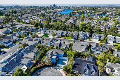 290 Billingsgate Ln, Foster City, CA 94404 - Photo 37