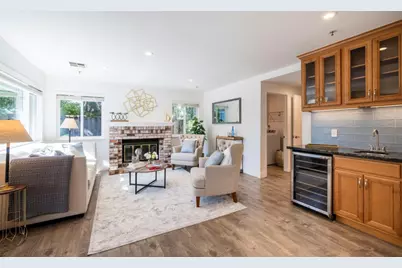290 Billingsgate Ln, Foster City, CA 94404 - Photo 9