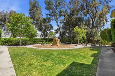 3720 Feather Ln, Palo Alto, CA 94303 - Photo 31