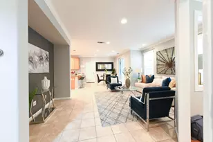 393 Rayos Del Sol Dr, San Jose, CA 95116 - Photo 3