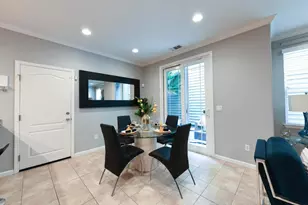 393 Rayos Del Sol Dr, San Jose, CA 95116 - Photo 11