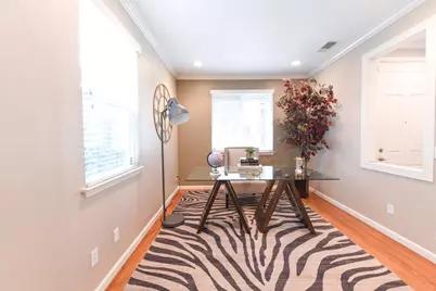 393 Rayos Del Sol Dr, San Jose, CA 95116 - Photo 19