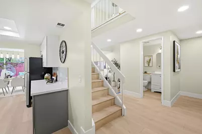 1020 Polk Ln, San Jose, CA 95117 - Photo 15