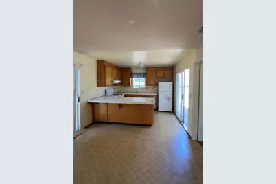 5886 Southwind Dr, San Jose, CA 95138 - Photo 17