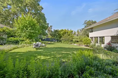 1955 Parkside Ave, Hillsborough, CA 94010 - Photo 31