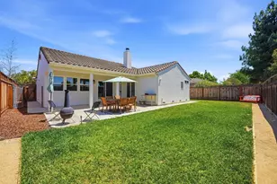 2140 Calistoga Dr, Hollister, CA 95023 - Photo 25