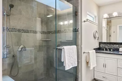 17529 Mayflower Dr, Castro Valley, CA 94546 - Photo 53