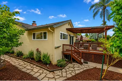 17529 Mayflower Dr, Castro Valley, CA 94546 - Photo 65