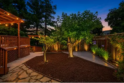 17529 Mayflower Dr, Castro Valley, CA 94546 - Photo 3