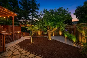 17529 Mayflower Dr, Castro Valley, CA 94546 - Photo 3