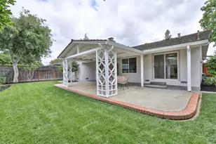 19089 Brookhaven Dr, Saratoga, CA 95070 - Photo 25