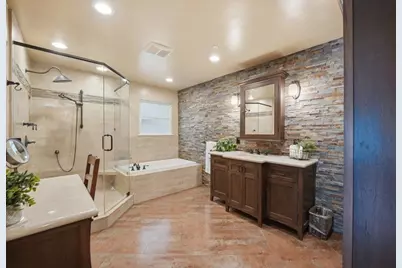 15190 Yvonne Dr, Morgan Hill, CA 95037 - Photo 19
