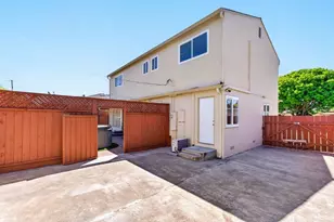2377 Tulip Rd, San Jose, CA 95128 - Photo 49