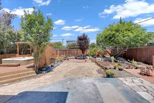 727 Lakehaven Dr, Sunnyvale, CA 94089 - Photo 49