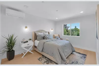 727 Lakehaven Dr, Sunnyvale, CA 94089 - Photo 31