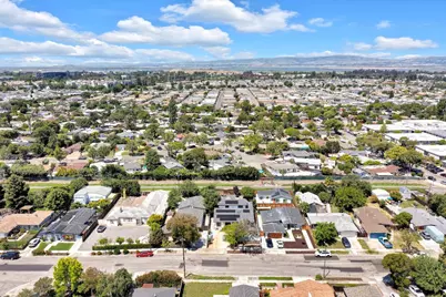 727 Lakehaven Dr, Sunnyvale, CA 94089 - Photo 59