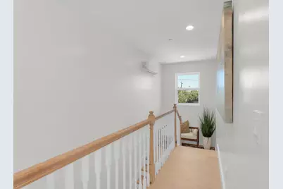 727 Lakehaven Dr, Sunnyvale, CA 94089 - Photo 37