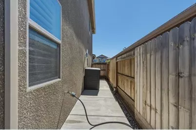 1634 Santana Ranch Dr, Hollister, CA 95023 - Photo 45