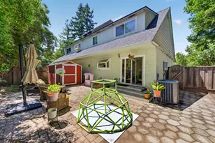 10380 Lockwood Dr, Cupertino, CA 95014 - Photo 37