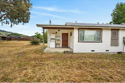 67 Hughes Rd, Watsonville, CA 95076 - Photo 23