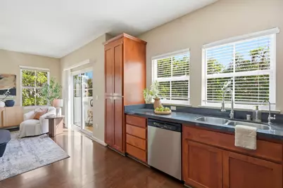 835 S Bayshore Blvd, San Mateo, CA 94401 - Photo 11