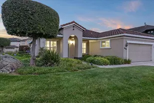 1858 Buckingham Dr, Salinas, CA 93906 - Photo 1