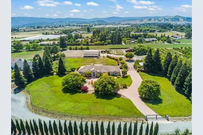 10531 Korn Ln, Gilroy, CA 95020 - Photo 41