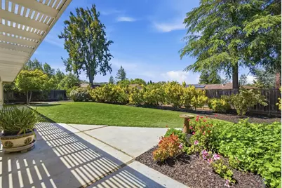 20653 Woodward Ct, Saratoga, CA 95070 - Photo 53