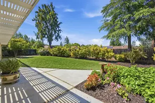 20653 Woodward Ct, Saratoga, CA 95070 - Photo 53