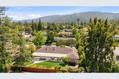 20653 Woodward Ct, Saratoga, CA 95070 - Photo 57