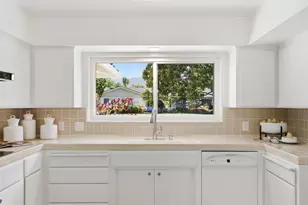 20653 Woodward Ct, Saratoga, CA 95070 - Photo 19
