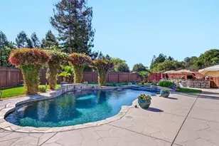 12575 Foothill Ave, San Martin, CA 95046 - Photo 29